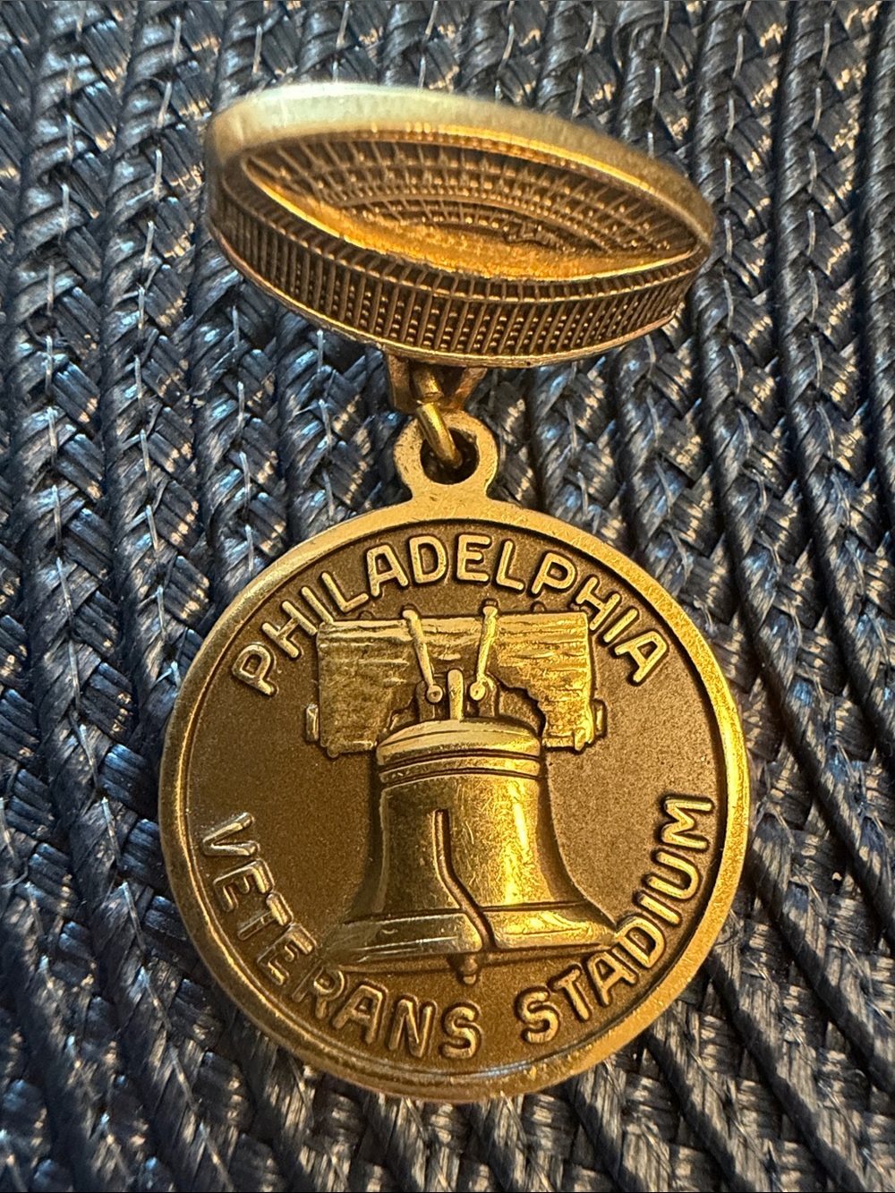 1980 World Series Philadelphia Phillies Veterans Stadium Press Pin